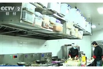 武汉餐饮业连续开炉外卖成餐饮企业复工榜首单