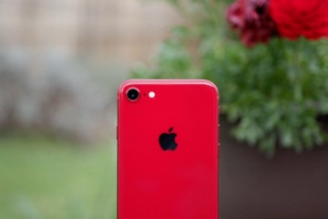 传入门级新iPhone行将发布有红白黑三色有256G版